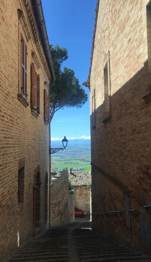 La Trave Bed & Breakfast Montecosaro  ภายนอก รูปภาพ