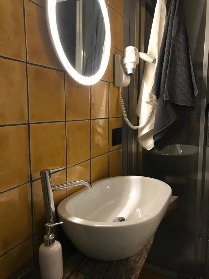 La Trave Bed & Breakfast Montecosaro  ภายนอก รูปภาพ