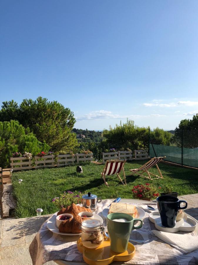 La Trave Bed & Breakfast Montecosaro  ภายนอก รูปภาพ