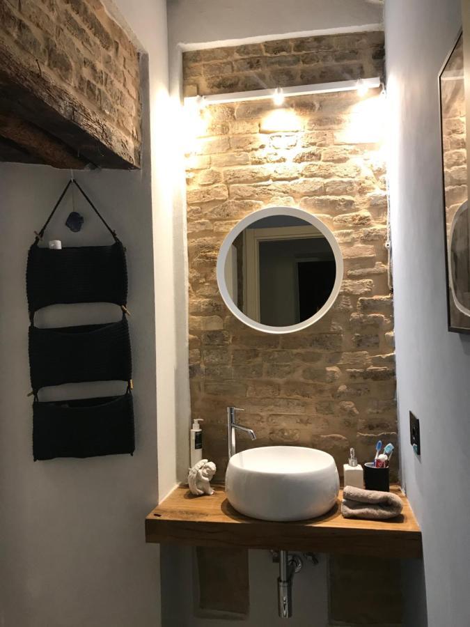 La Trave Bed & Breakfast Montecosaro  ภายนอก รูปภาพ