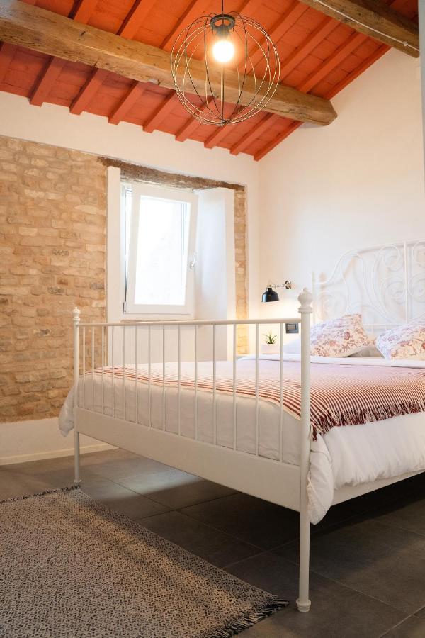 La Trave Bed & Breakfast Montecosaro  ภายนอก รูปภาพ