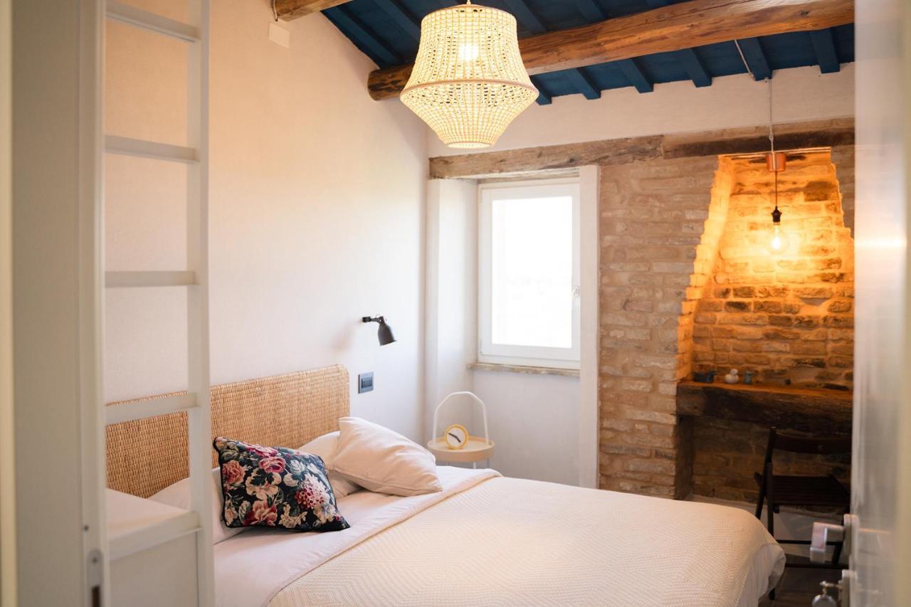 La Trave Bed & Breakfast Montecosaro  ภายนอก รูปภาพ
